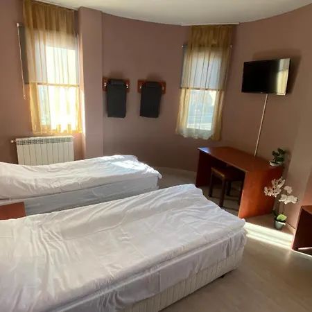 Hotel Хотел Враца 2*