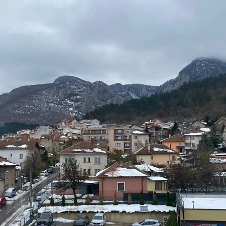 Хотел Враца Hotell 2*