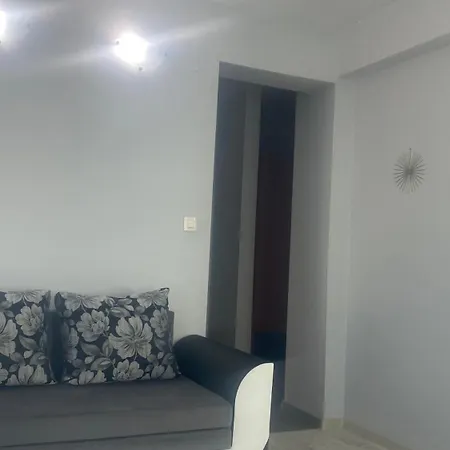 Хотел Враца Hotel 2*