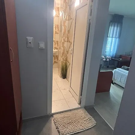 Hotel Хотел Враца 2*