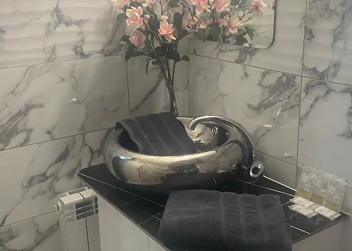 Хотел Враца 2*